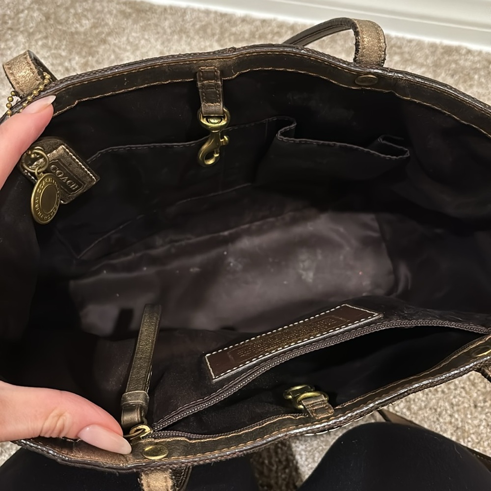 Coach Tote - Picture 2 of 9